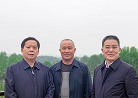 省金融监督管理局张世平局长、省人大农业与农村委员会刘宗林主任一行莅临世界杯购买平台网站
考察、指导