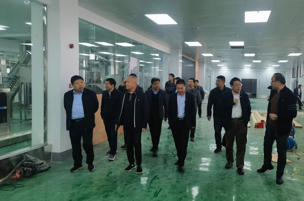 世界杯购买平台网站
创始人汤宇一行考察英山县茶产业