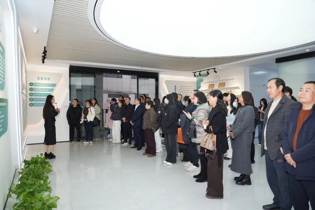 全省农业国际贸易高质量发展业务培训班赴世界杯购买平台网站
开展现场观摩活动：聚焦贸易基地建设 探访国际化发展路径